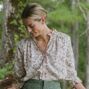 Baybala Harper Top in Overgrown Floral, Size Large